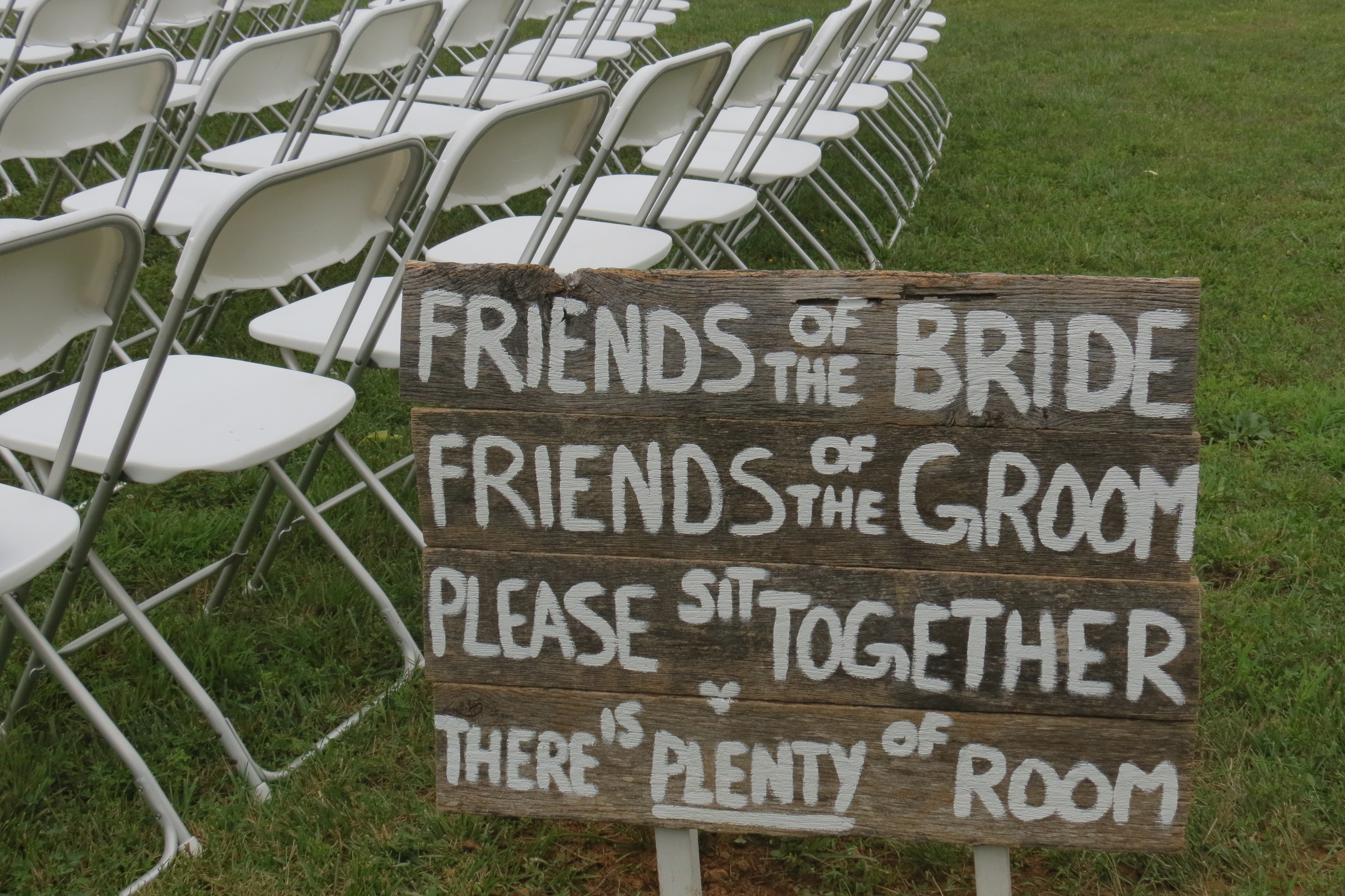 Outdoor wedding ceremony in Ephrata, PA
