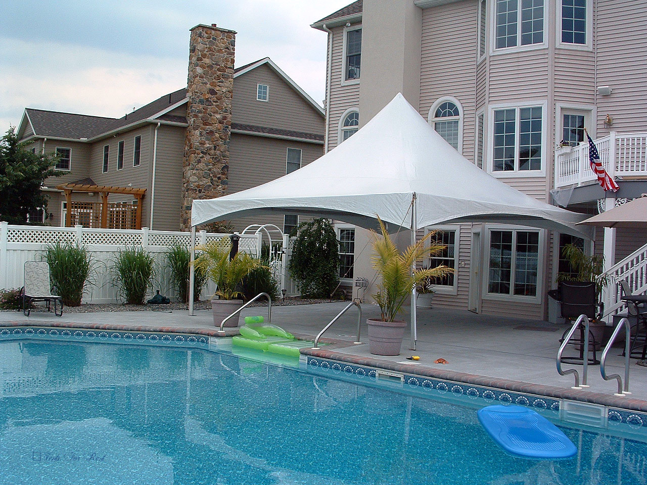 Small Tent Rentals in New Jersey