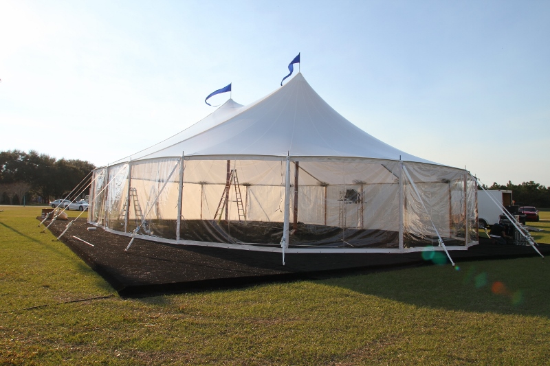 Clear walls on a sailcloth tent