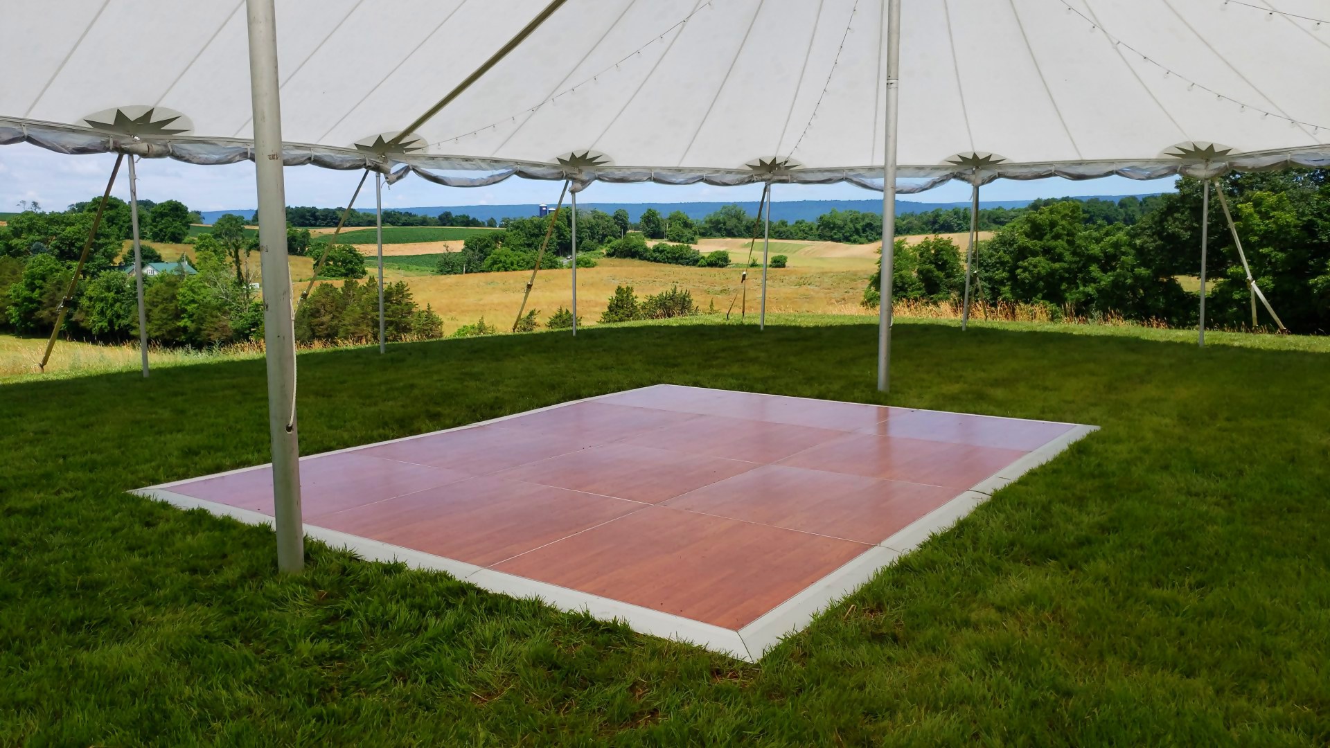 Beautiful Cherry dance floor for rent in Myerstown, PA