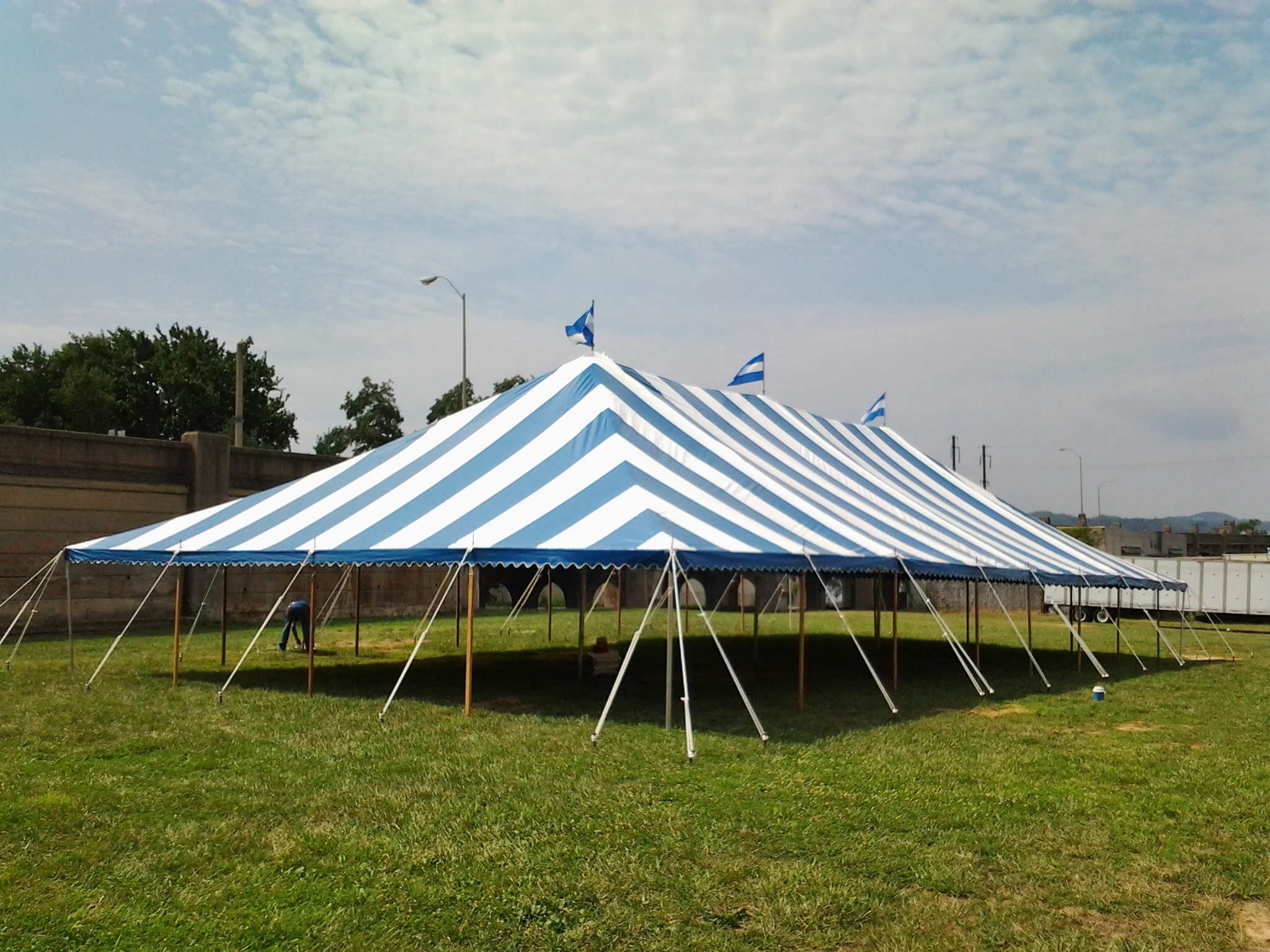 Nice blue party tent for rent in Towson, MD
