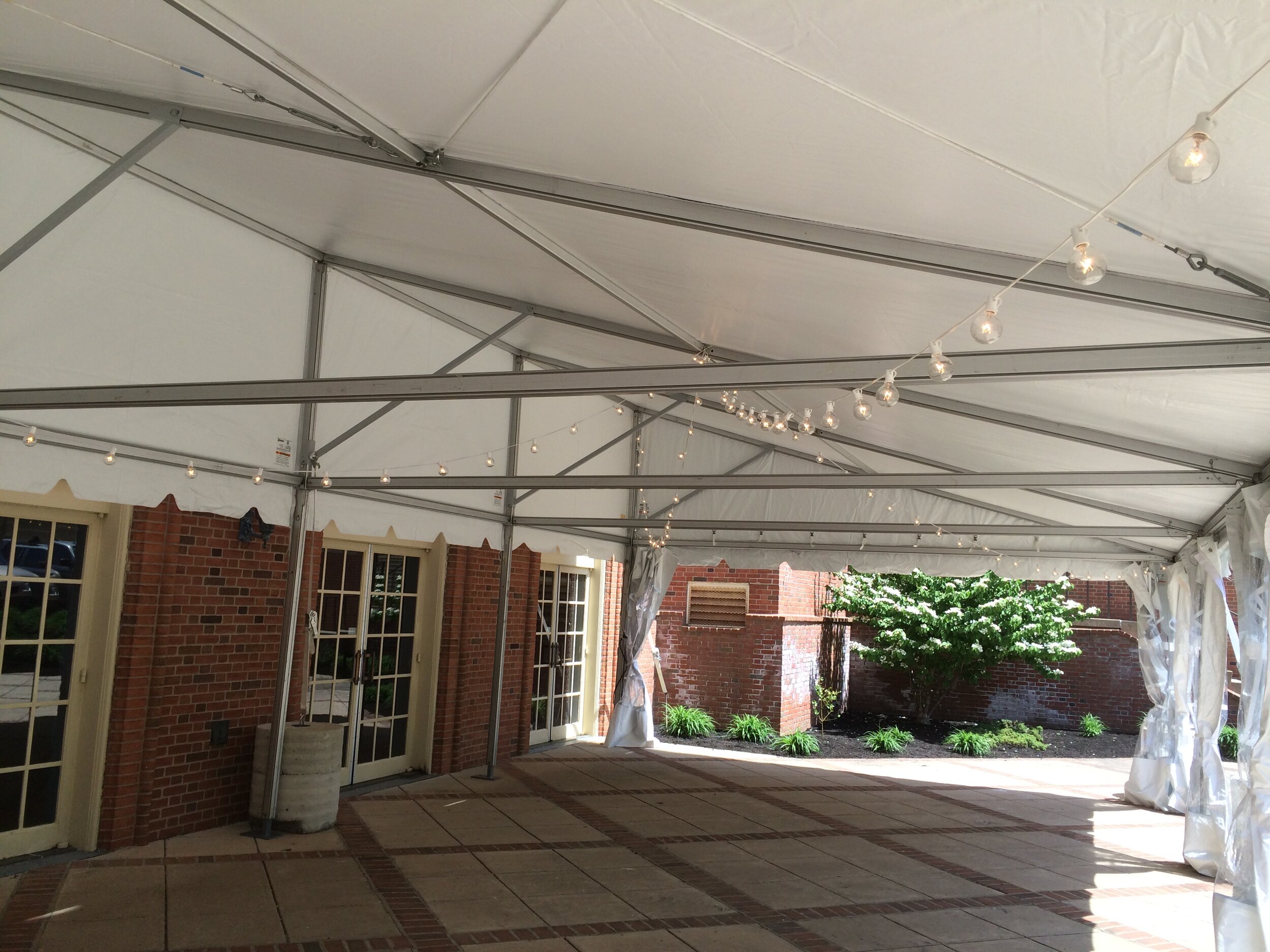University tent installation service
