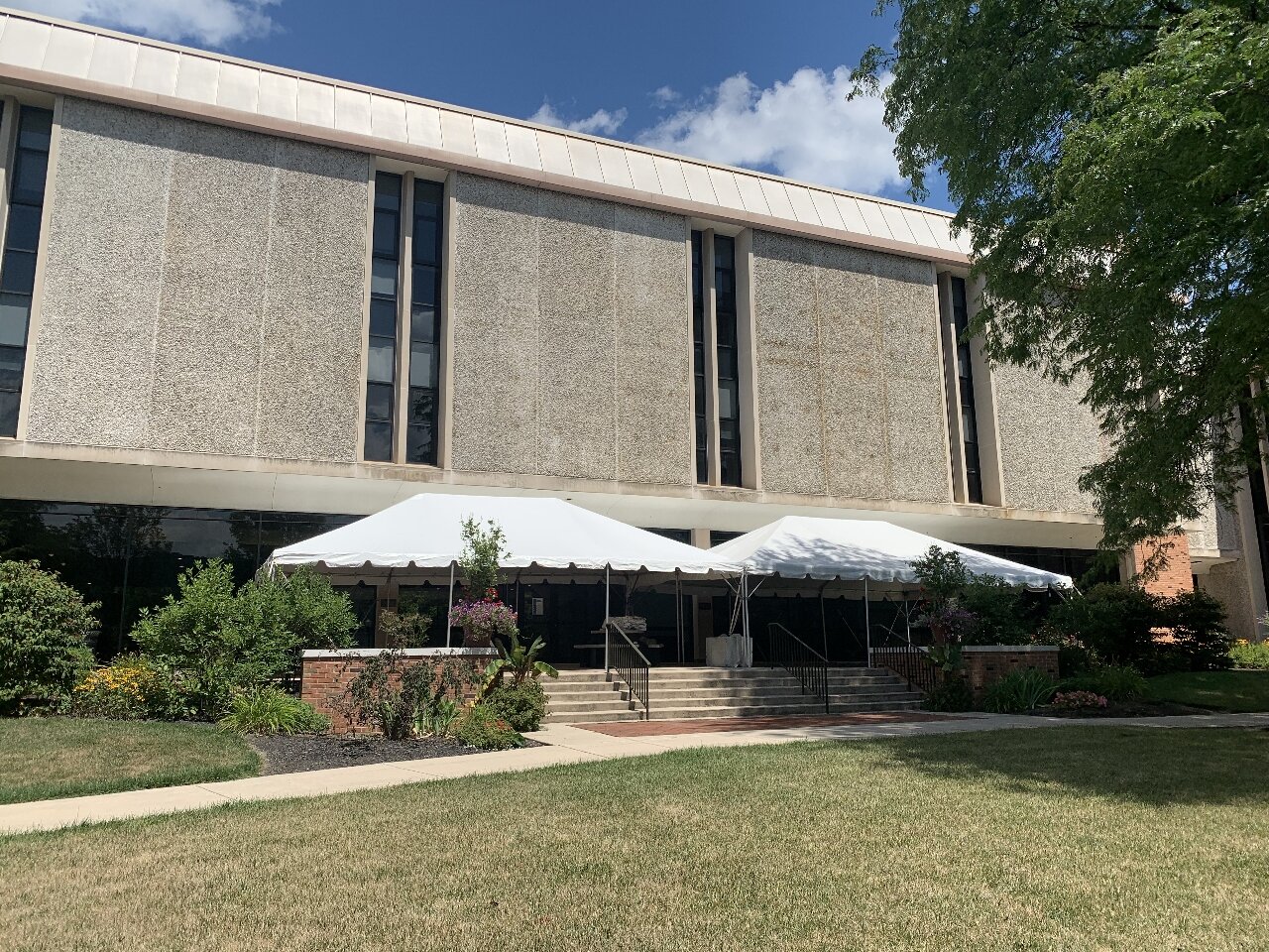 20x30 white frame tent for college