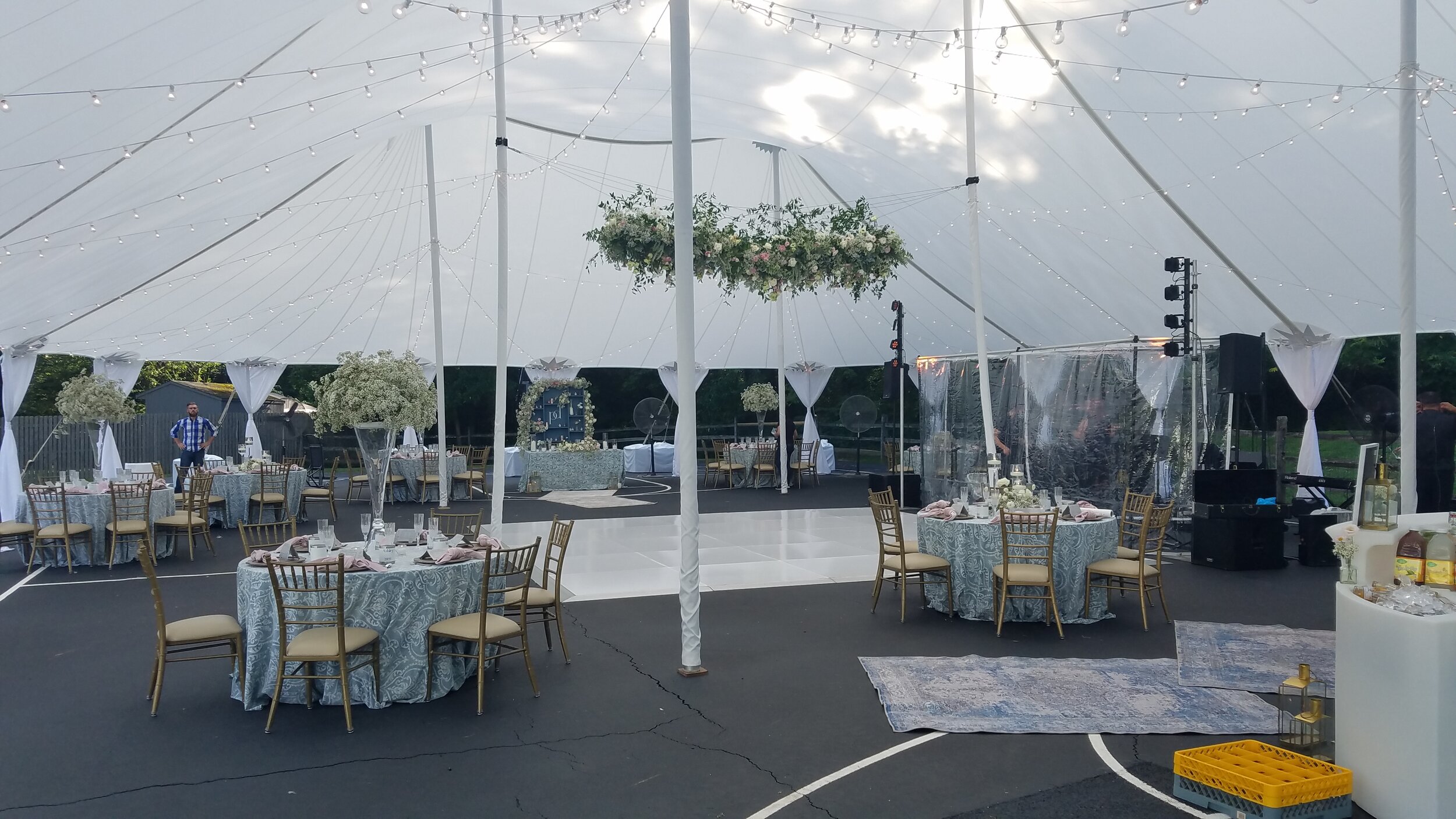 59x78 sailcloth wedding tent