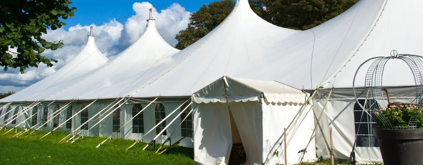 How an Event Tent Can Enhance Your Corporate Event