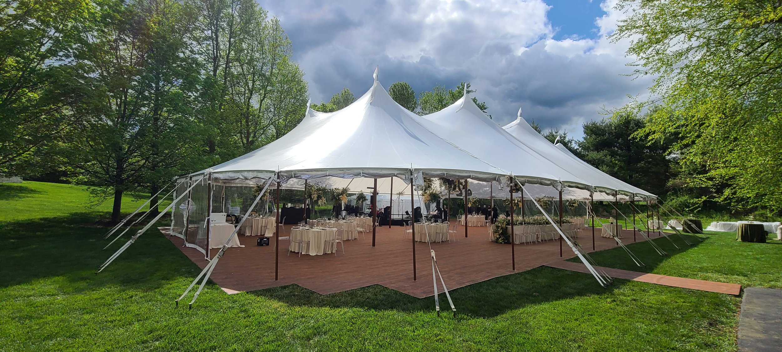 59x98 sailcloth wedding tent