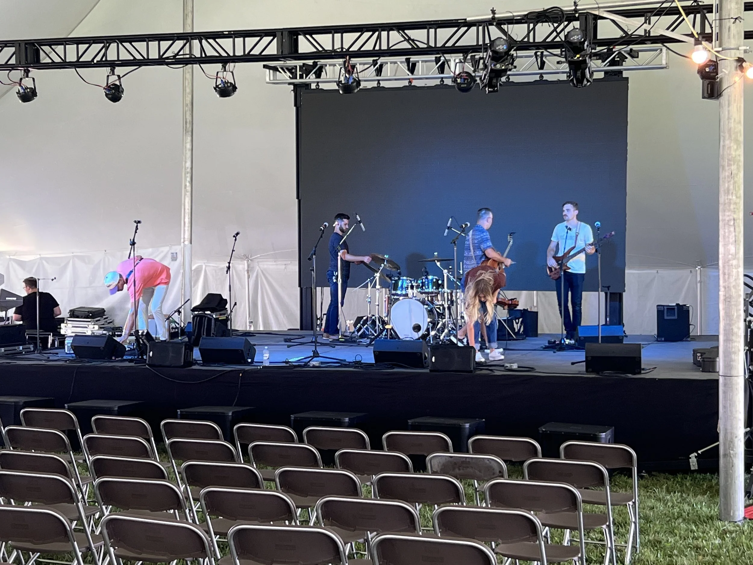 8 Reasons To Rent Tents for Religious Gatherings