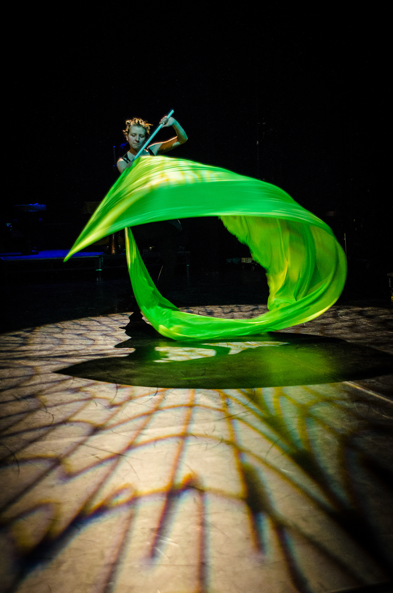 Nuku Theatre - A Wild Growling Happiness