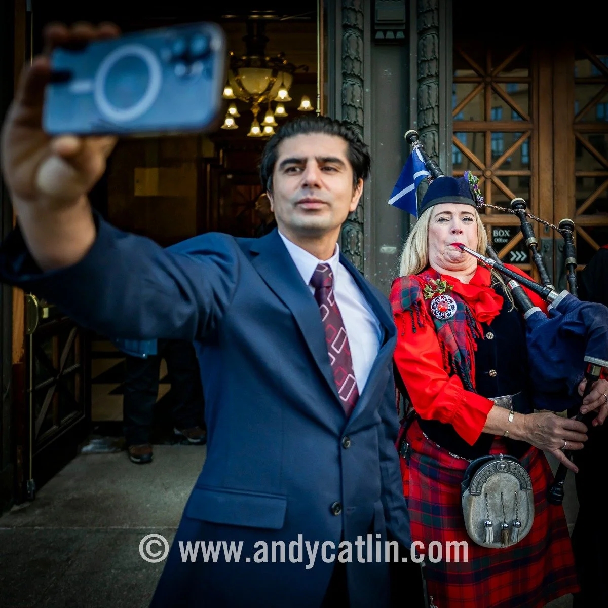 Great time documenting @edinburghnapier autumn graduation ceremonies at @usherhall - such a treat to experience up-close the culmination of so many peoples' hard work 👏👏👏
&bull;
&bull;
#edinburgh #scotland #mustbenapier #edinburghnapieruniversity 