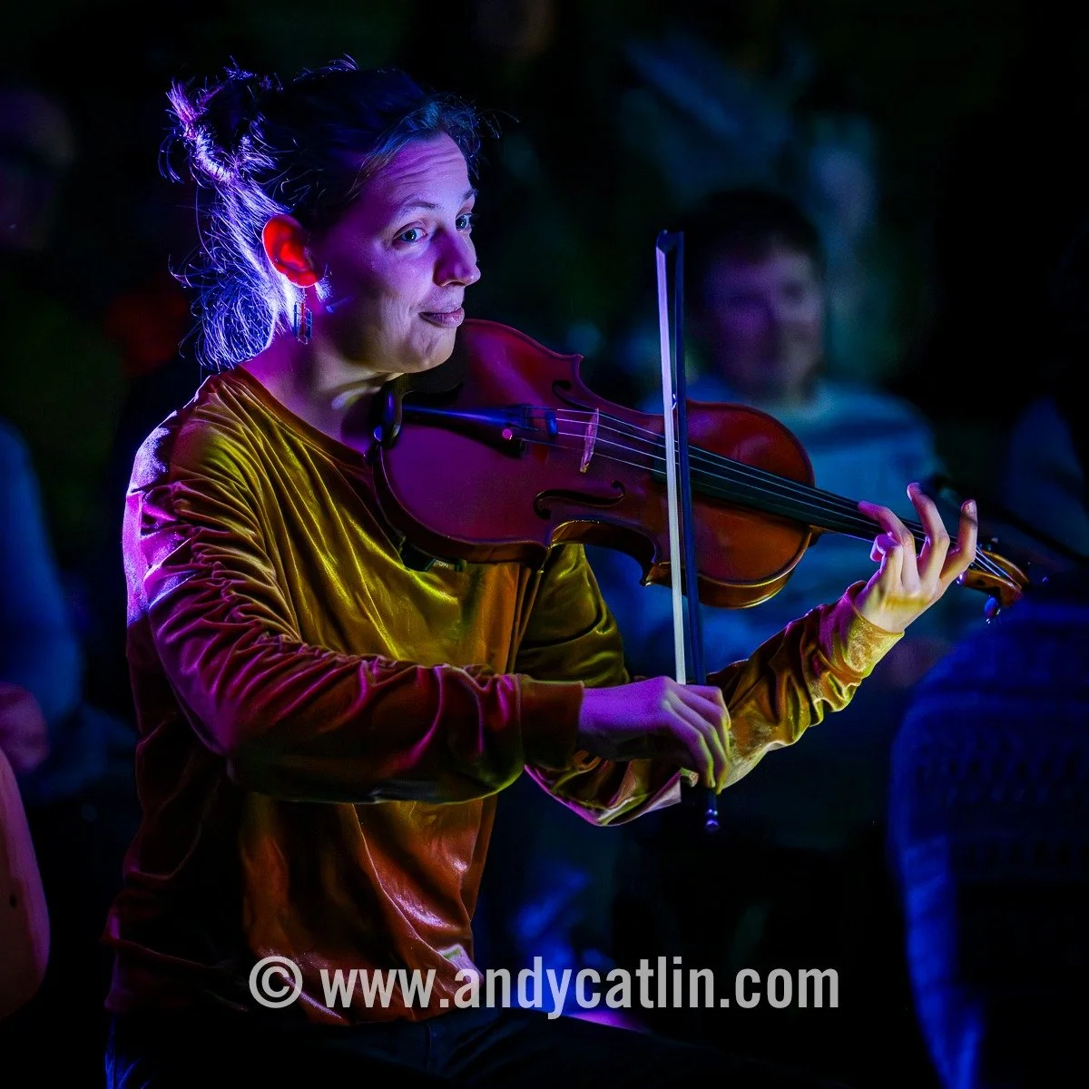 Class @thenightwith show last night with @unitedstringseurope at @fruitmarketgallery including ace 'Spindrift' by @aileen.sweeney.music that every Scottish group needs to get into their repertoire 👏👏👏 Photo album > https://andycatlin.myportfoli