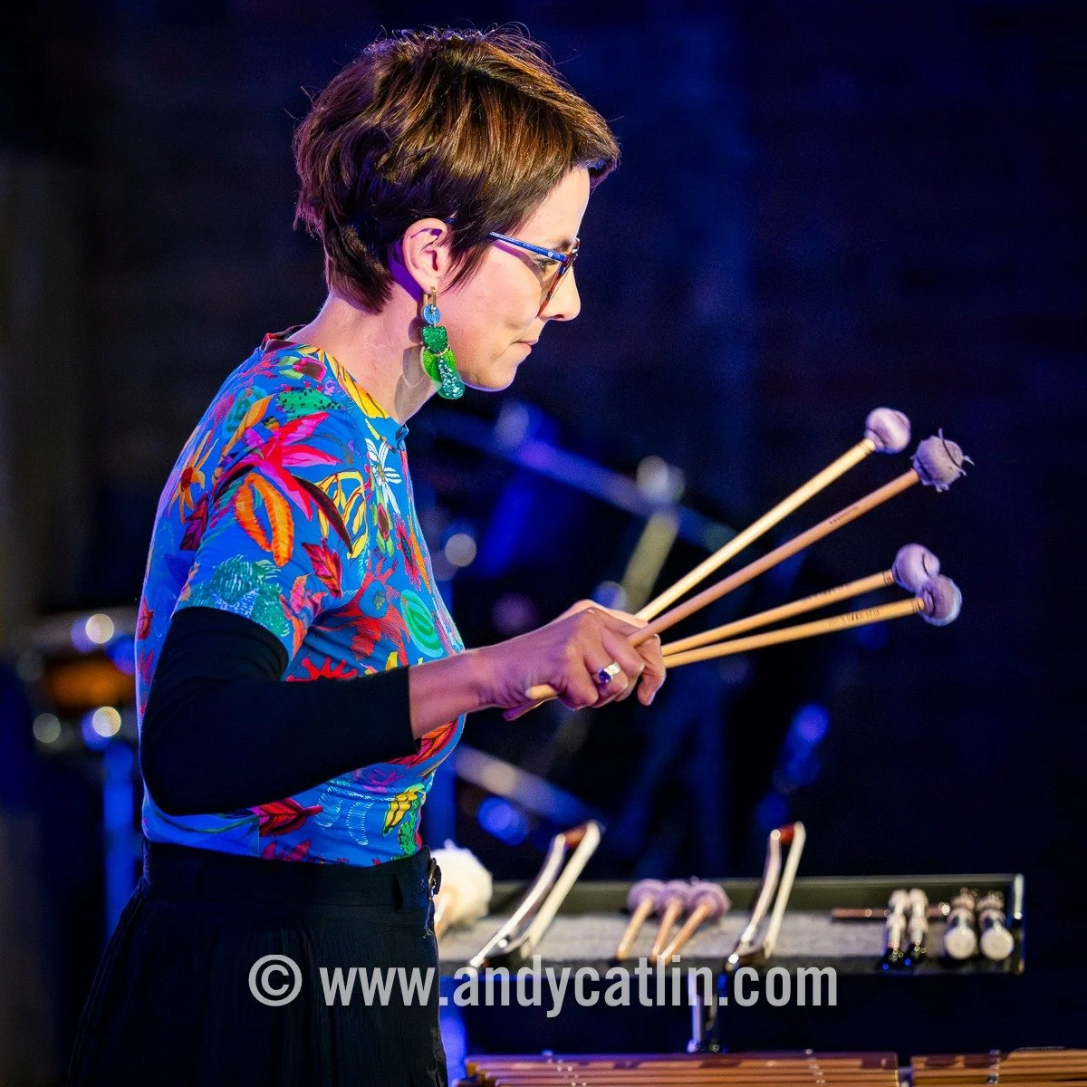 How Saturday Ends: quality wall-to-wall world premieres exploring music and nature from @ensembleoffspring c/o @thenightwith at @fruitmarketgallery 👏 Photo album > https://andycatlin.myportfolio.com/ensemble-offspring-25-april-2026