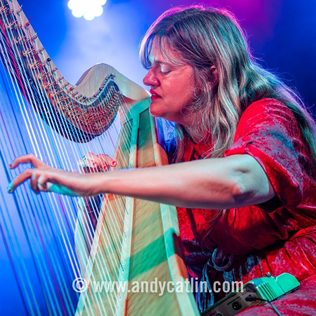 Transcendent show from @maryoverthere at @labelleedinburgh - more harp, more joy ❤️