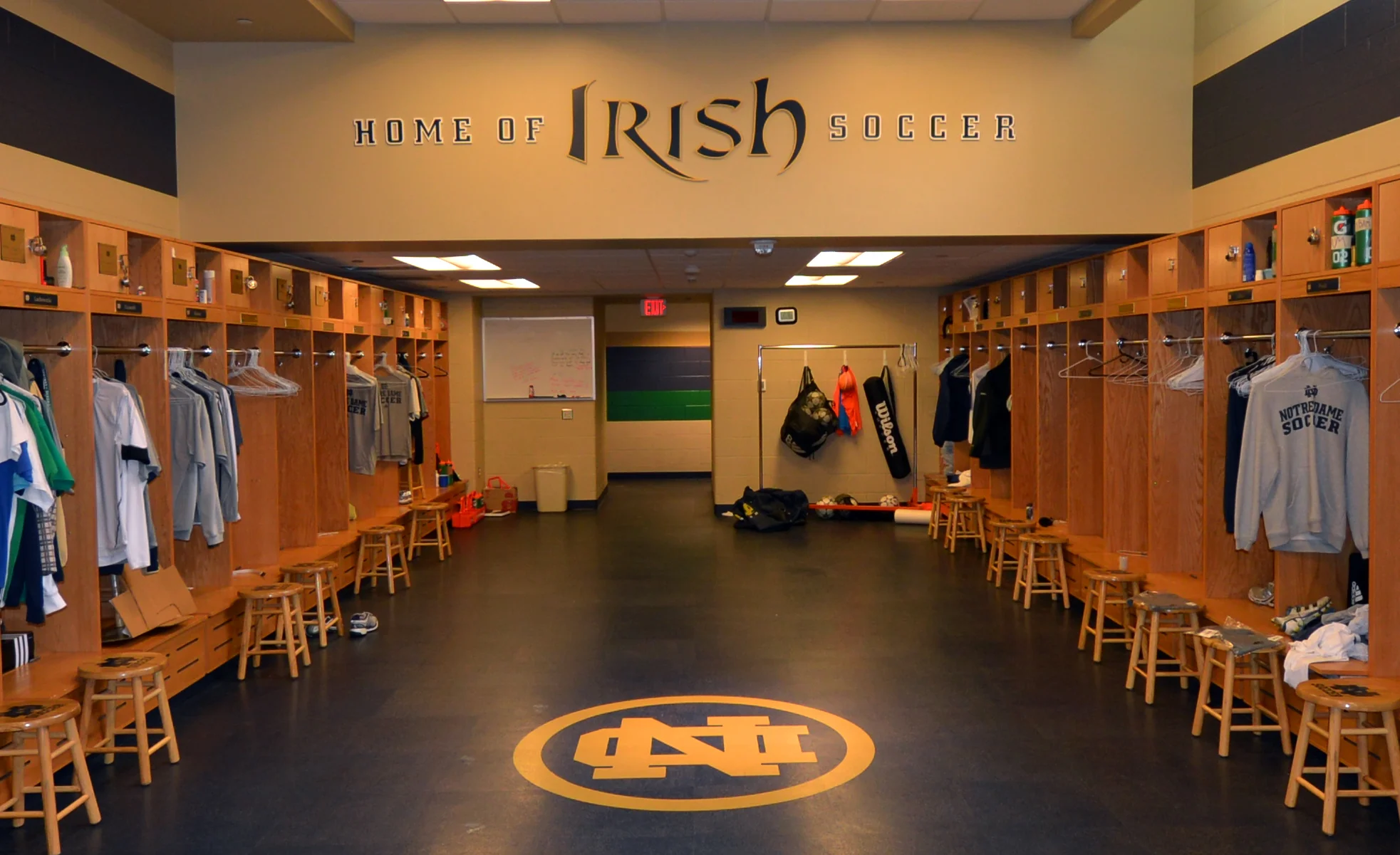 Alumni_Soccer_03.jpg