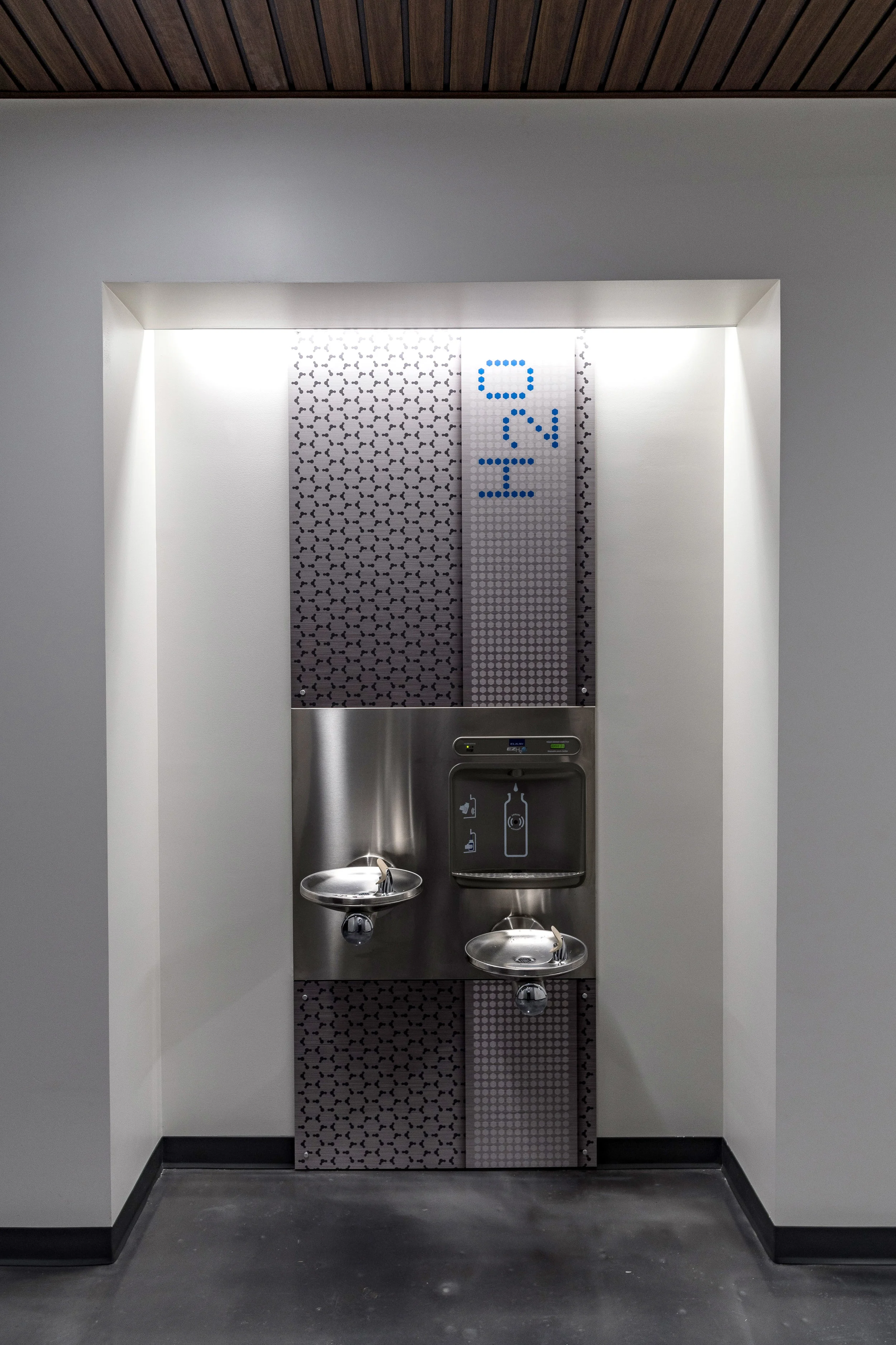 7.26.16 McCourtney Interiors 03.JPG