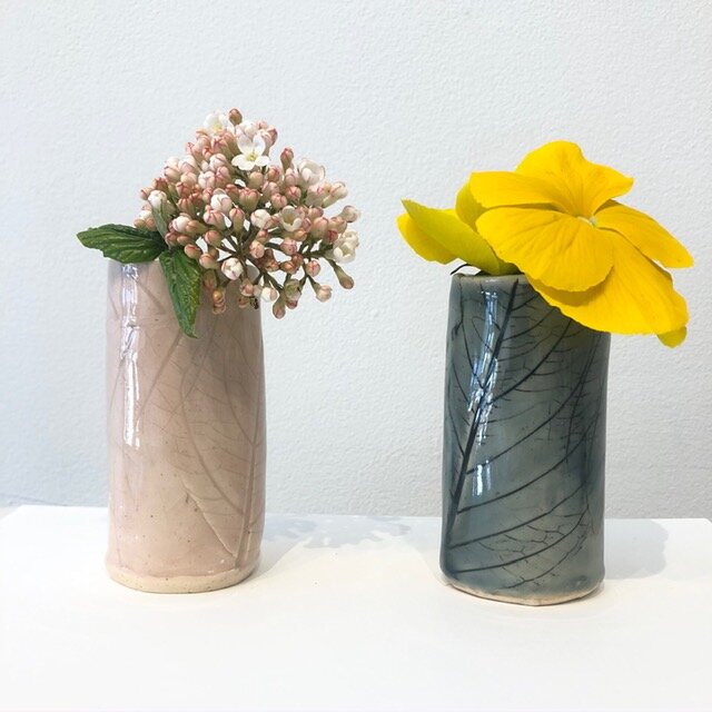 Ceramic bud vases 4”