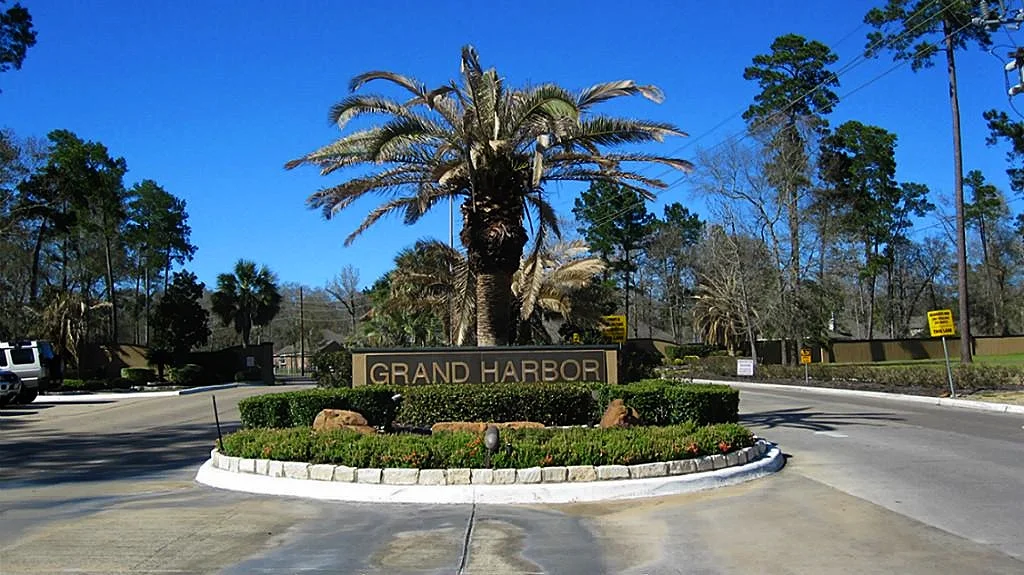   Grand Harbor  
