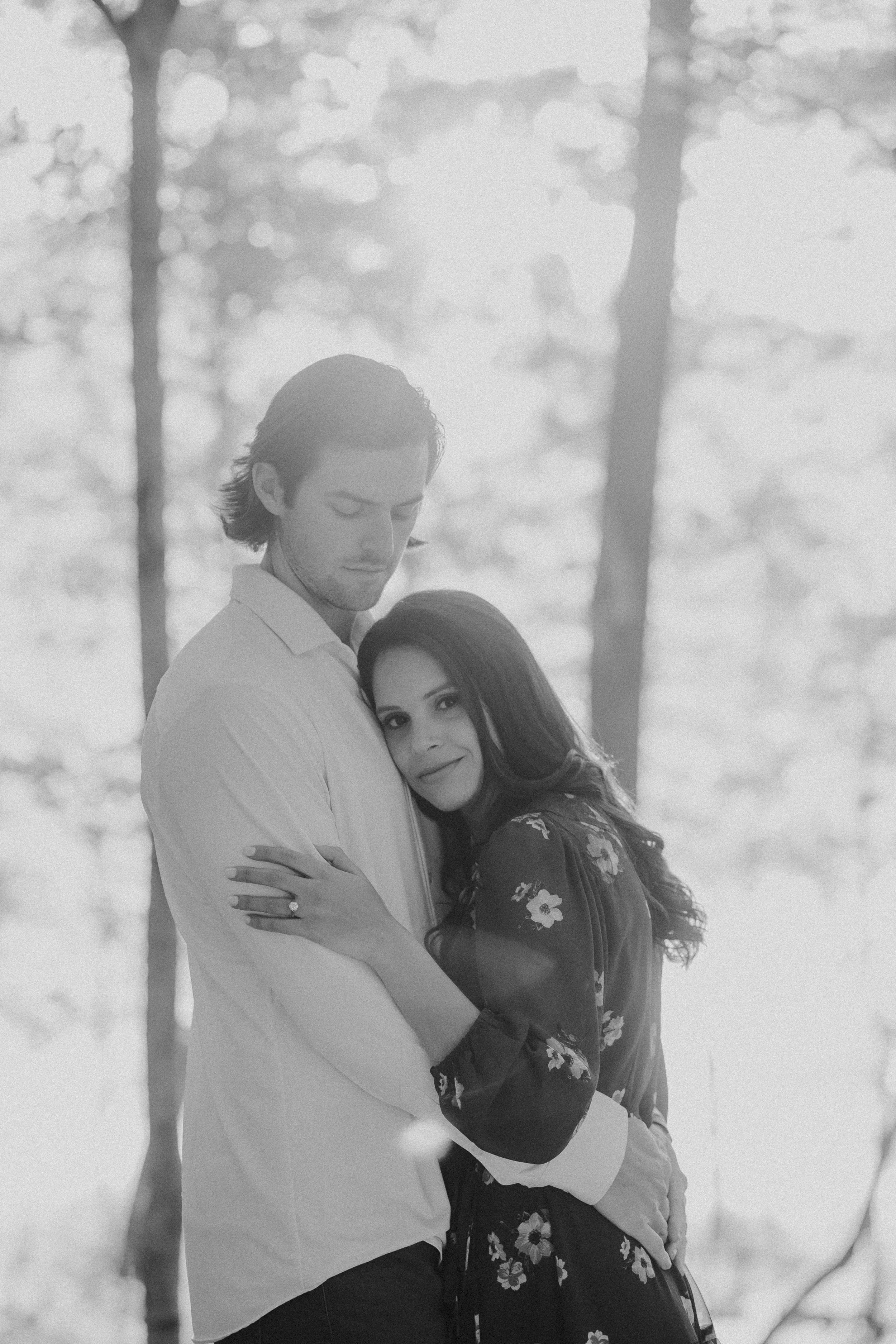 TNEngagement_RomanticWoods-38.jpg