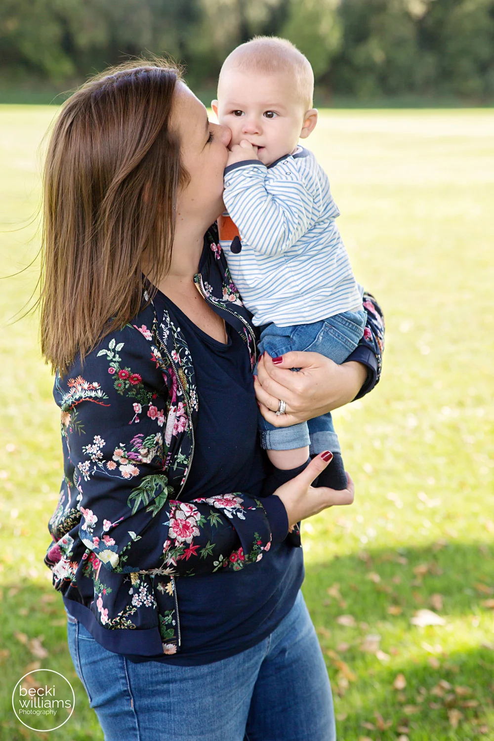 Baby pictures - 8 month old Harry and his mum playing in the park - St. Albans