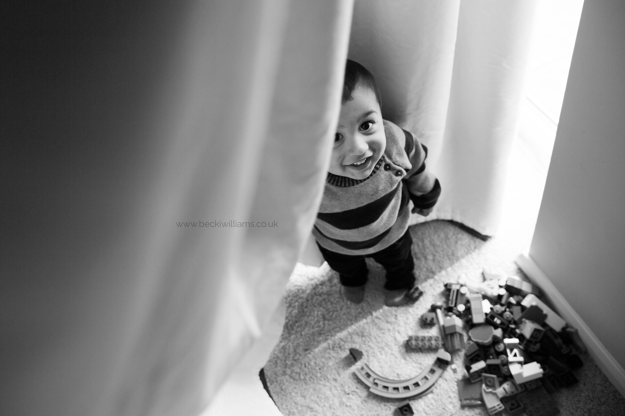 lifestyle-baby-photography-hemel-hempstead-big-brother-trains