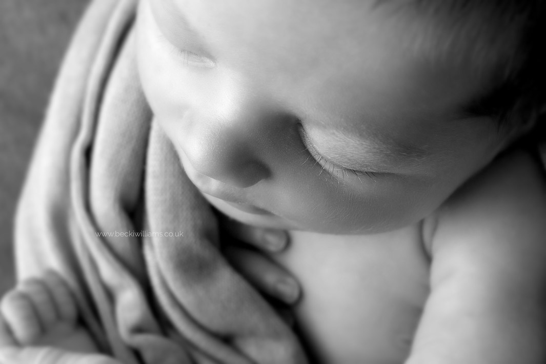 newborn-photography-st-albans-eyelashes.jpg