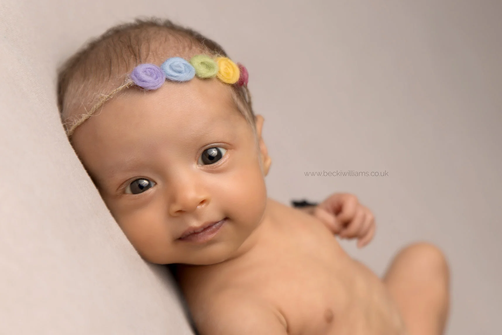 photographer-in-hemel-hempstead-newborn-baby-3.jpg
