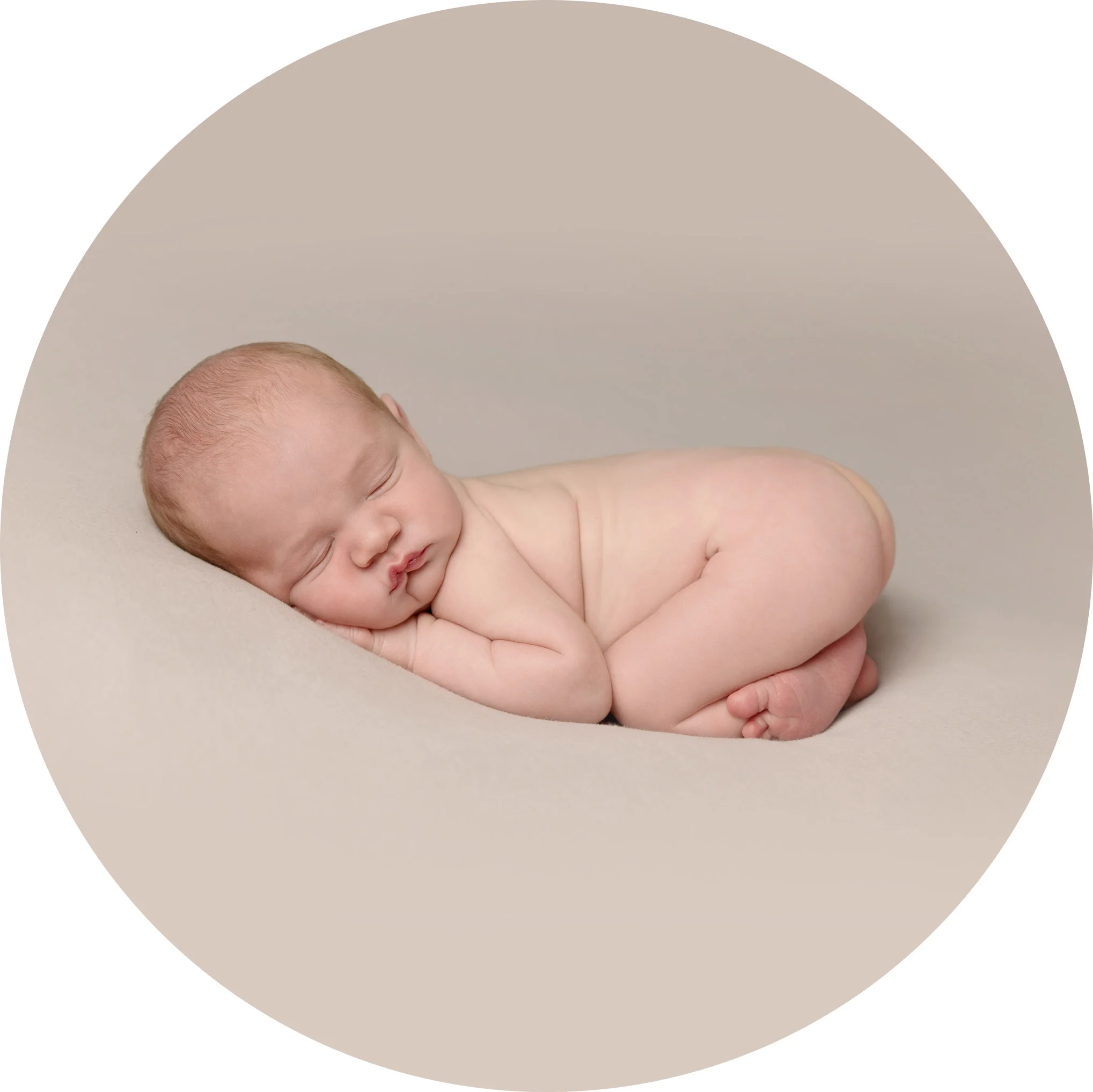 newborn-photographer-in-hertfordshire-baby-cute-asleep.jpg