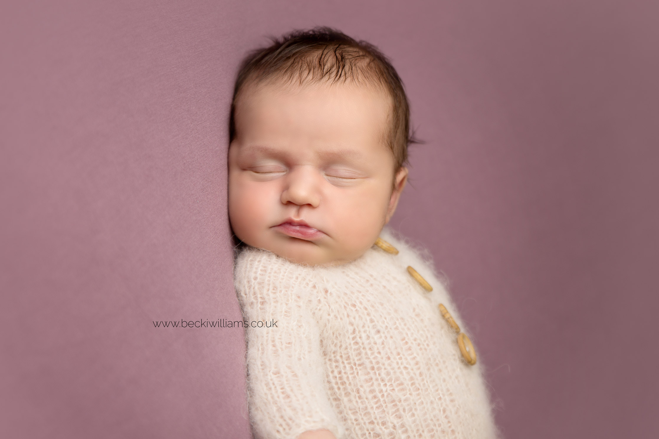 newborn-girl-portraits-hemel-hempstead-pink-colourful-cute.jpg