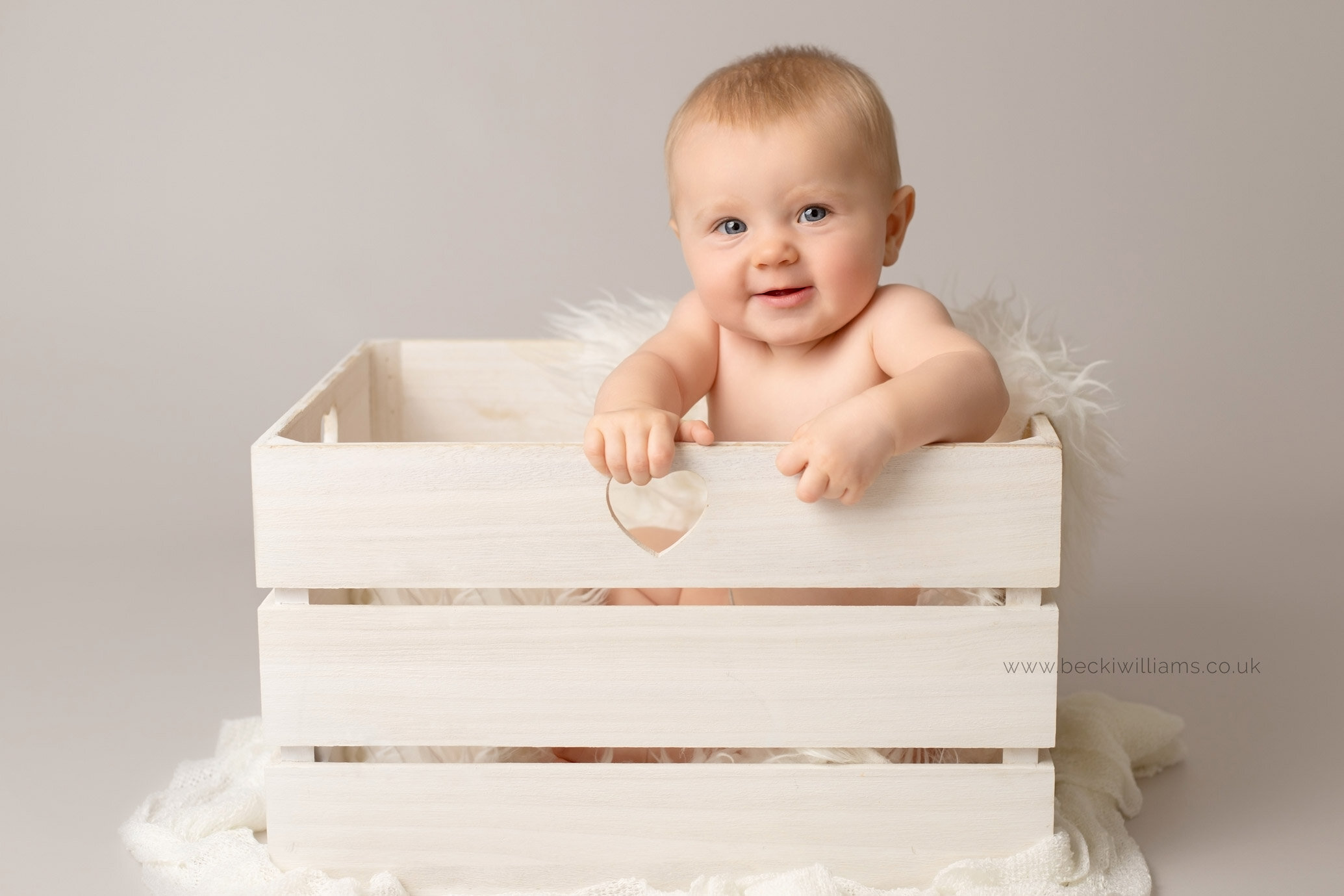 6-month-old-baby-photo-shoot-hemel-hempstead-crate-happy-relaxed.jpg