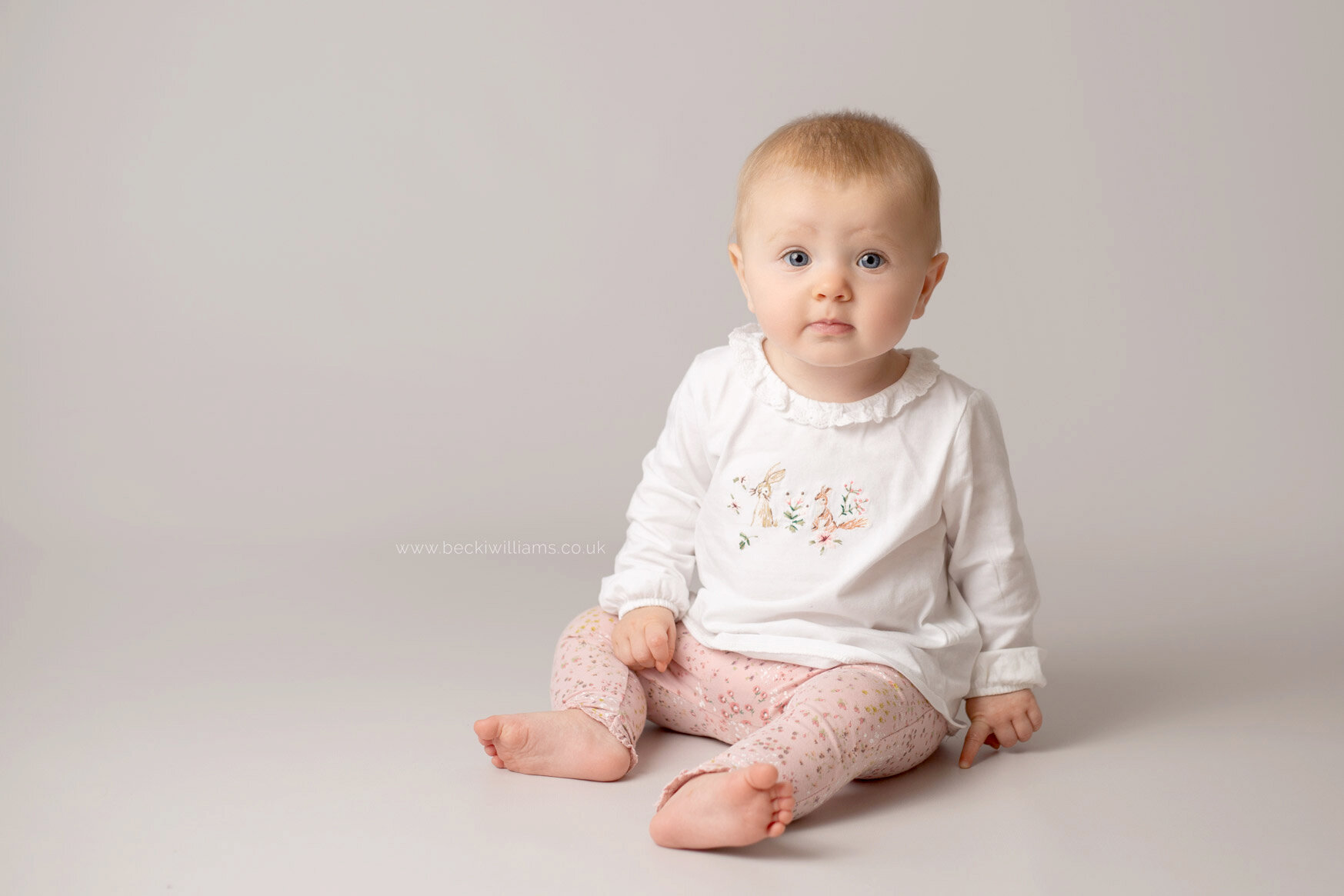 6-month-old-baby-photo-shoot-hemel-hempstead-girl.jpg