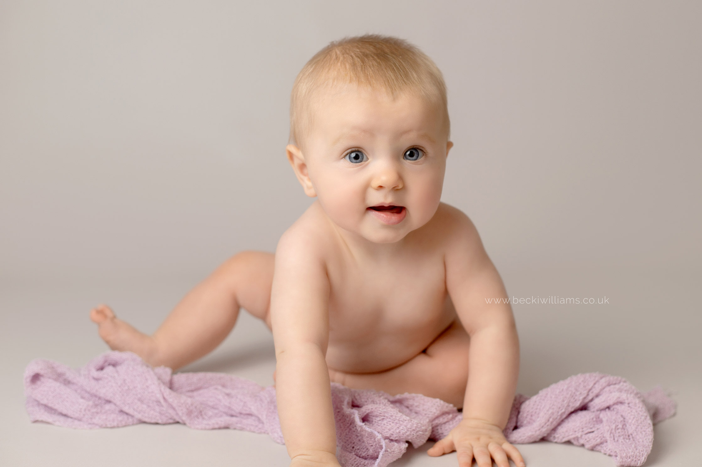 6-month-old-baby-photo-shoot-hemel-hempstead-pink-natural-fun.jpg