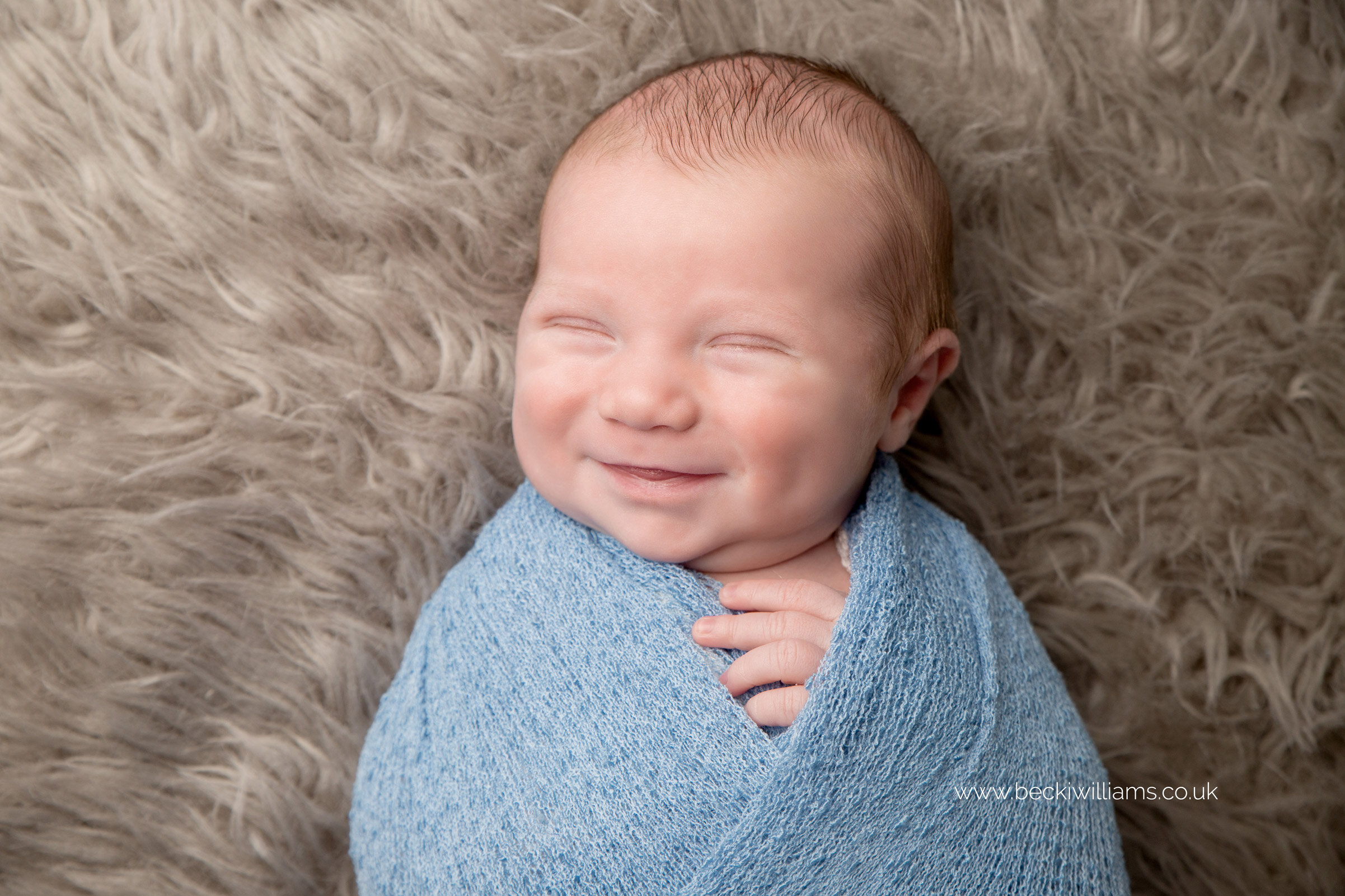 newborn-baby-photo-shoot-hemel-hempstead-smile-2.jpg