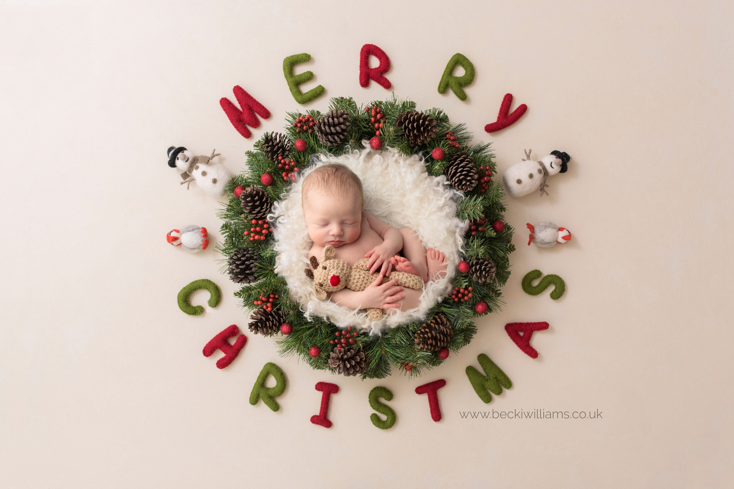 Christmas-newborn-photo-shoot-hemel-hempstead-4.jpg