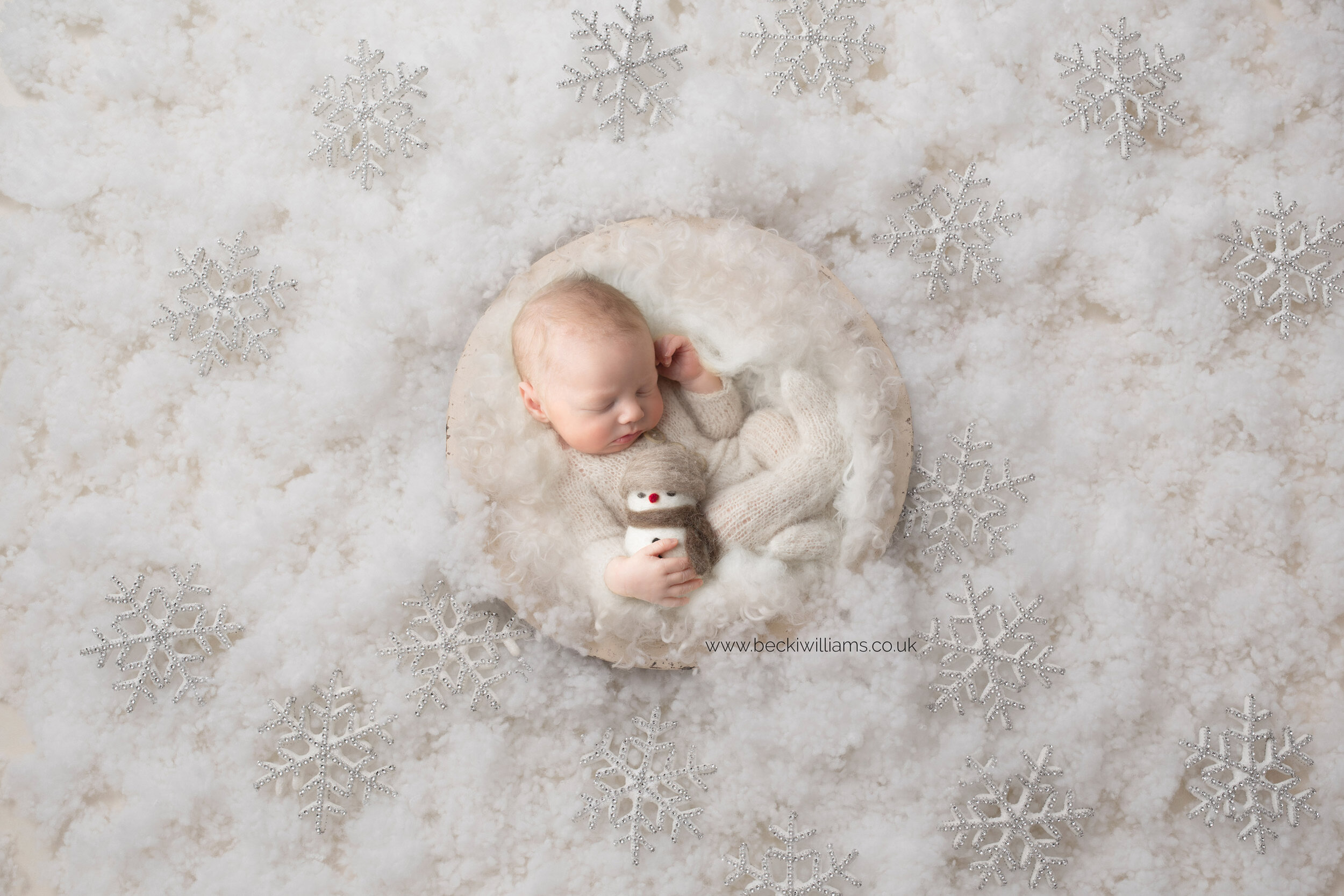 Christmas-newborn-photo-shoot-hemel-hempstead-5.jpg