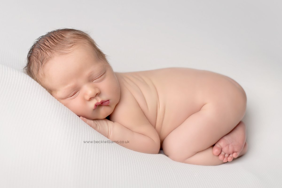 newborn-photo-shoot-milton-keynes-10.jpg