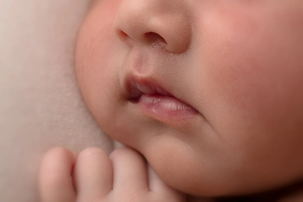 newborn-photoshoot-milton-keynes-20.jpg