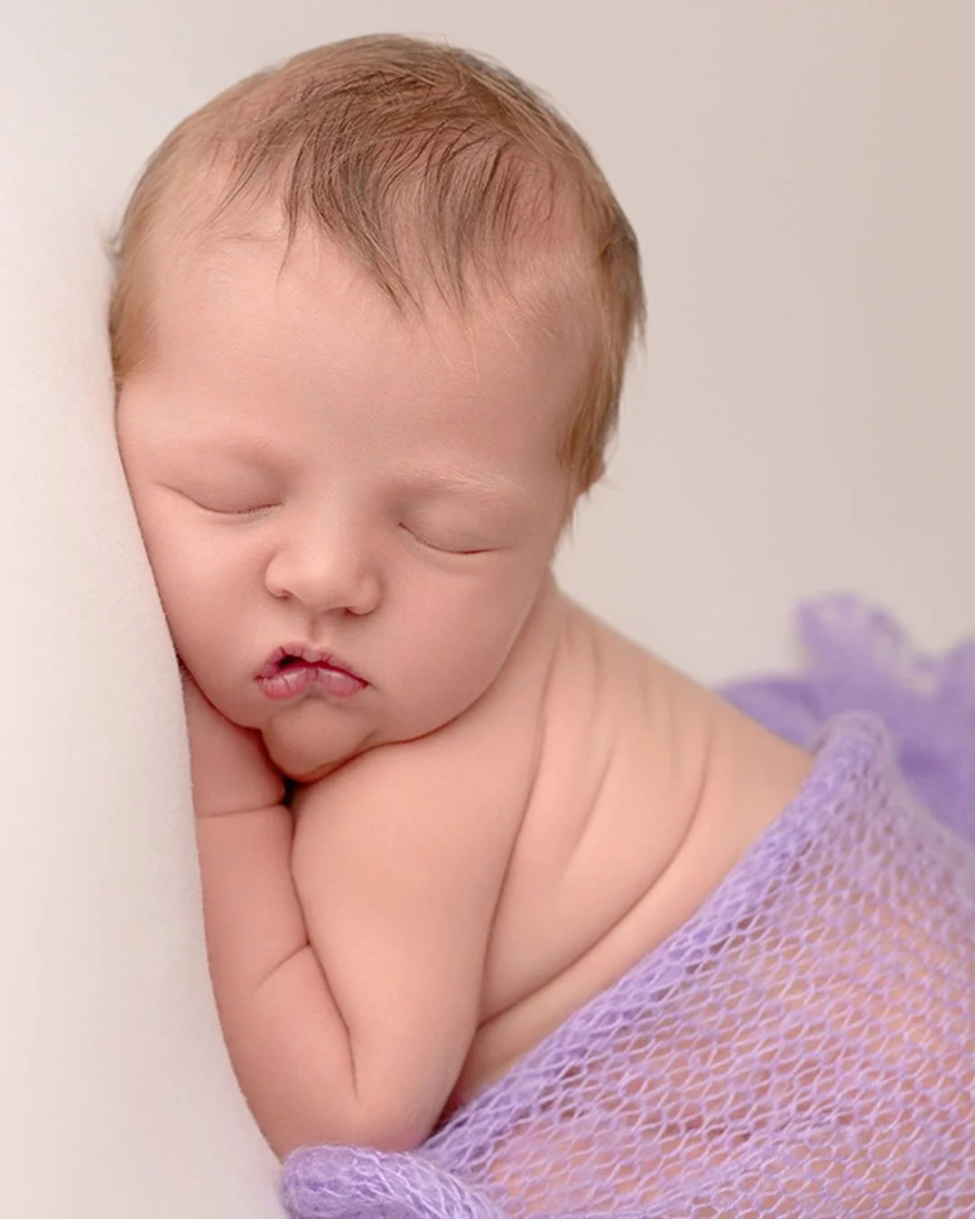 Sleepy little Ramona 💜 

#newbornphotography #newbornphotographer #MiltonKeyneseNewbornPhotographer #MiltonKeynes  #Northampton #Buckinghamshire #miltonkeynesmums #lutonmums #miltonkeynessmallbusiness #leightonbuzzard #leightonbuzzardmums #luton #lu