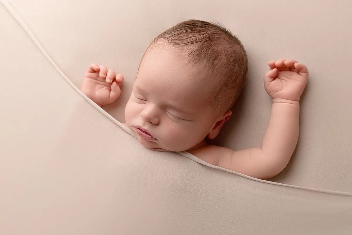 Newborn-photographer-milton-keynes.jpg