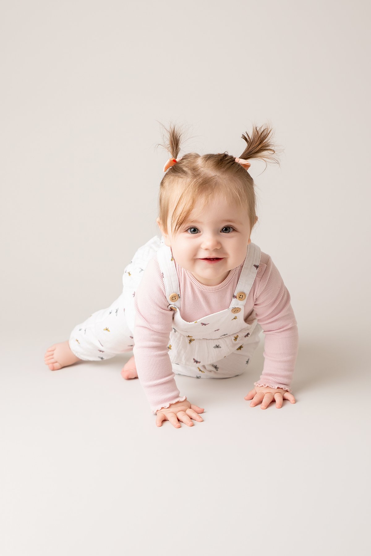 baby-photographer-milton-keynes.jpg