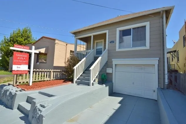 3944 Penniman Avenue, Oakland