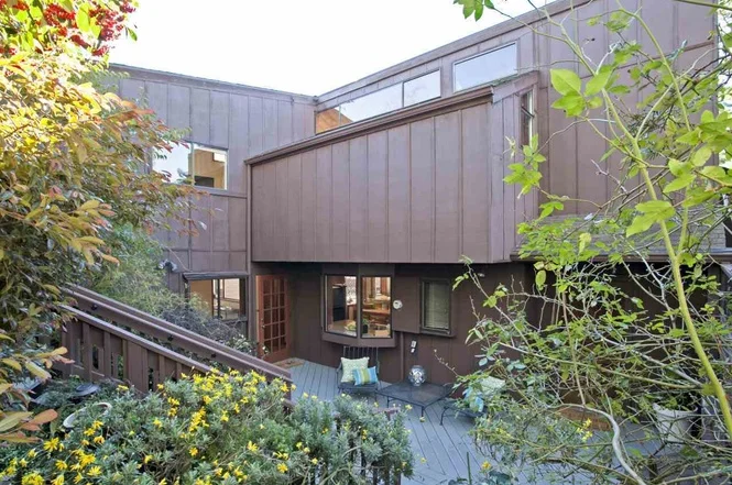 1150 Sterling Avenue, Berkeley