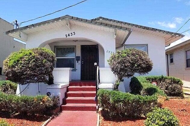 2433 68th Avenue, Oakland