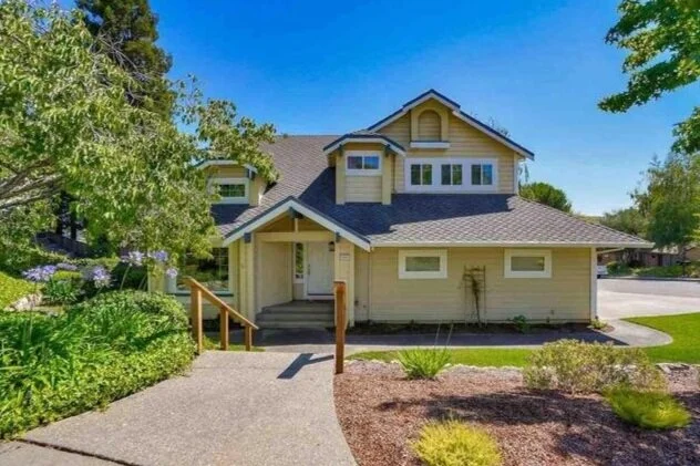 17401 Dellhaven Court, Castro Valley
