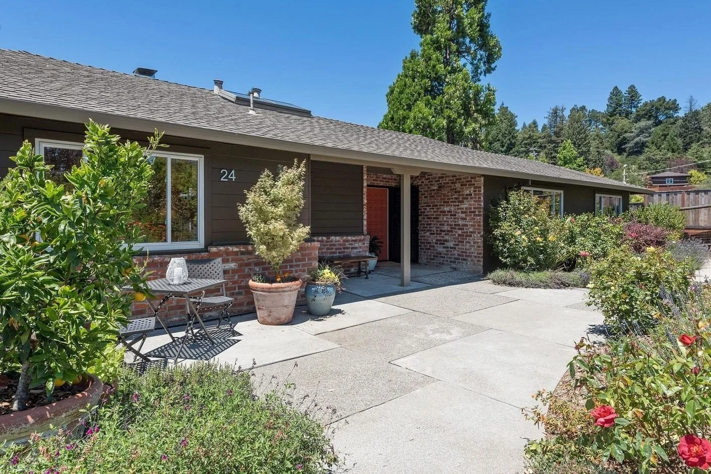 24 Lexford Place, Oakland