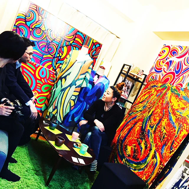 Art painter and Art Fashion Designer Hiroko Saigusa from Tokyo expresses the power of life we create