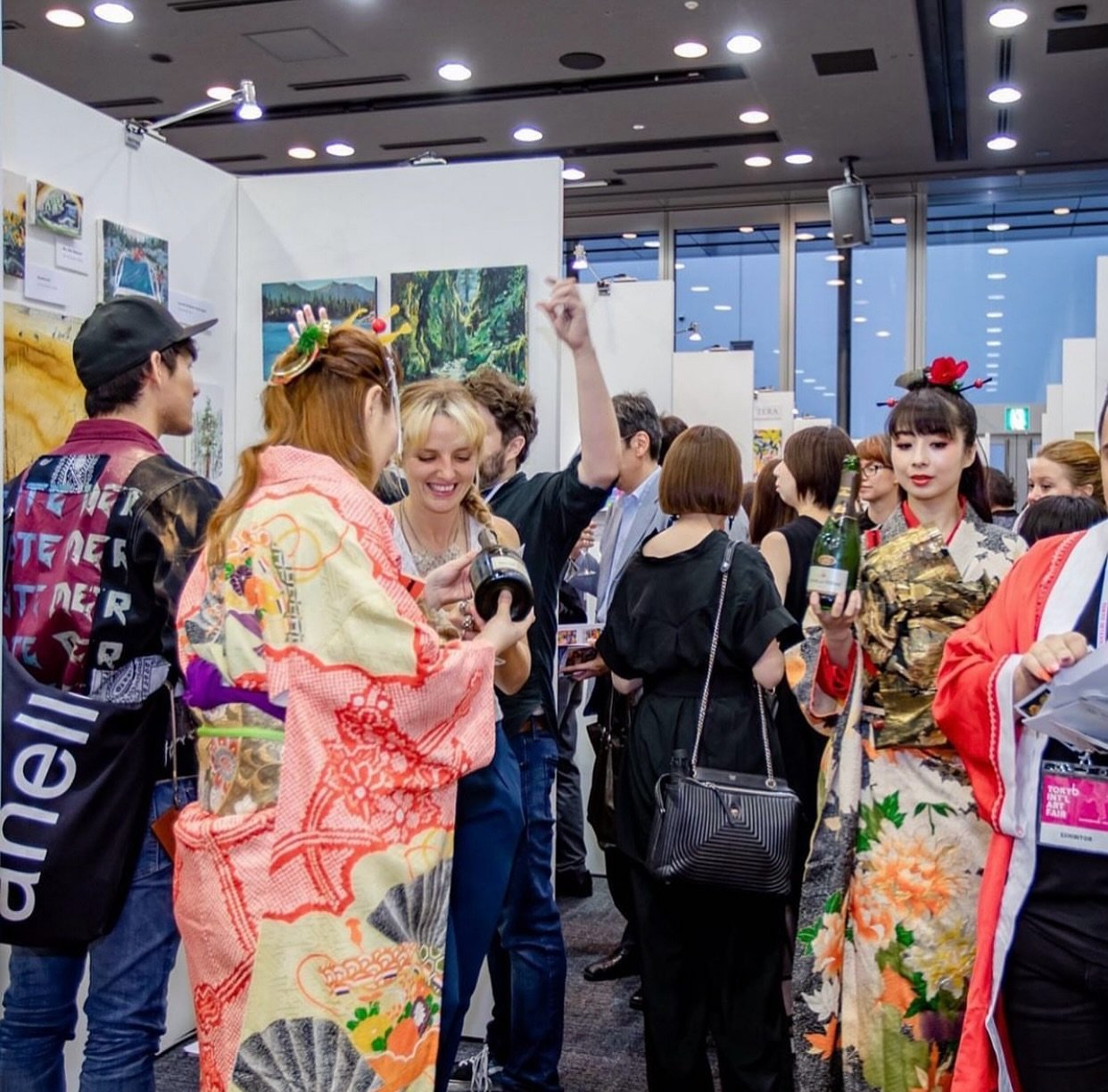 📣 Application deadline to exhibit 15th June 2024. 
Almost fully booked. #curated 

100 exhibitors from all over the world will be exhibiting and selling original artworks at the 7th edition of the @tokyointernationalartfair 29-30 Nov 2024. www.tokyo