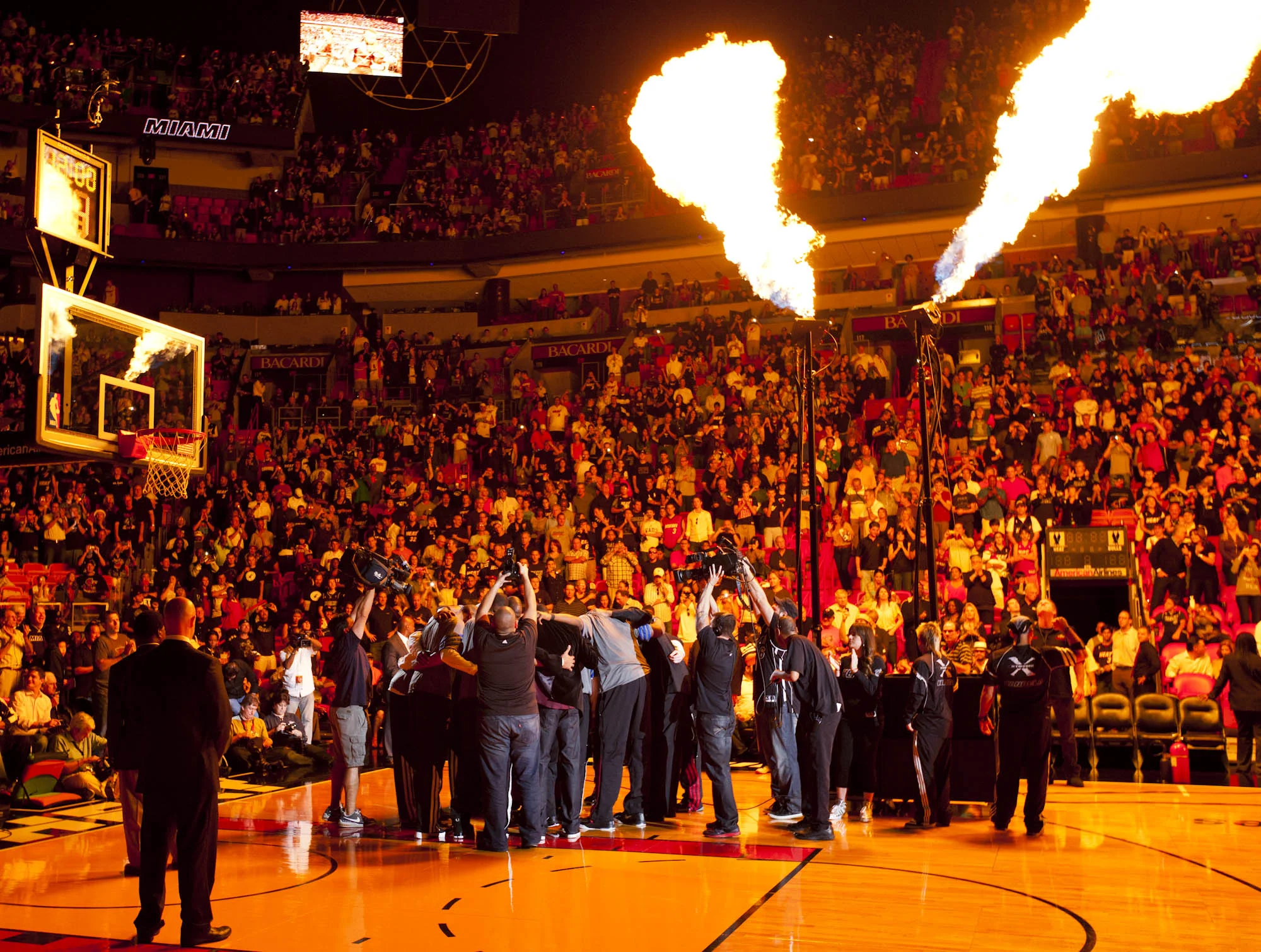 20120129_ODOGHeatBulls_1786.jpg