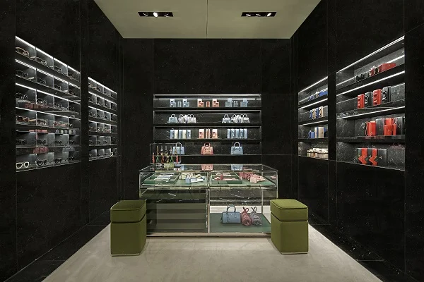 Prada_Johannesburg_Sandton City Mall_int 02.jpg