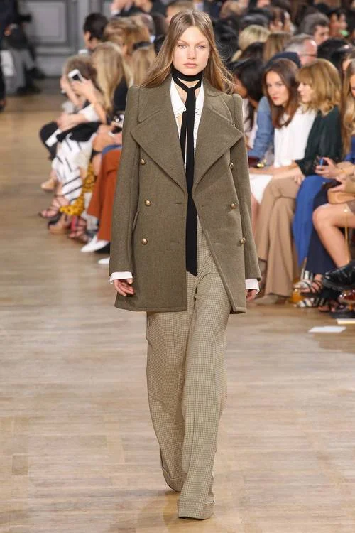 donna-karan-fw15-nyfw-runway-09.jpg