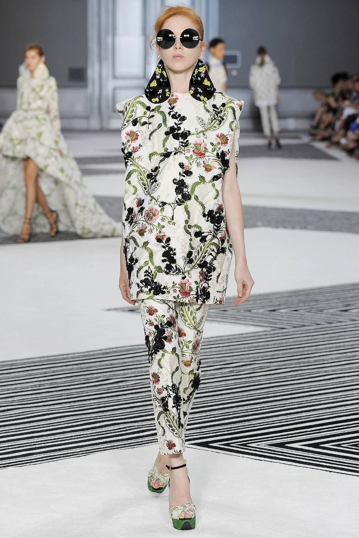 giambattista-valli-couture-fall-2015-43.jpg