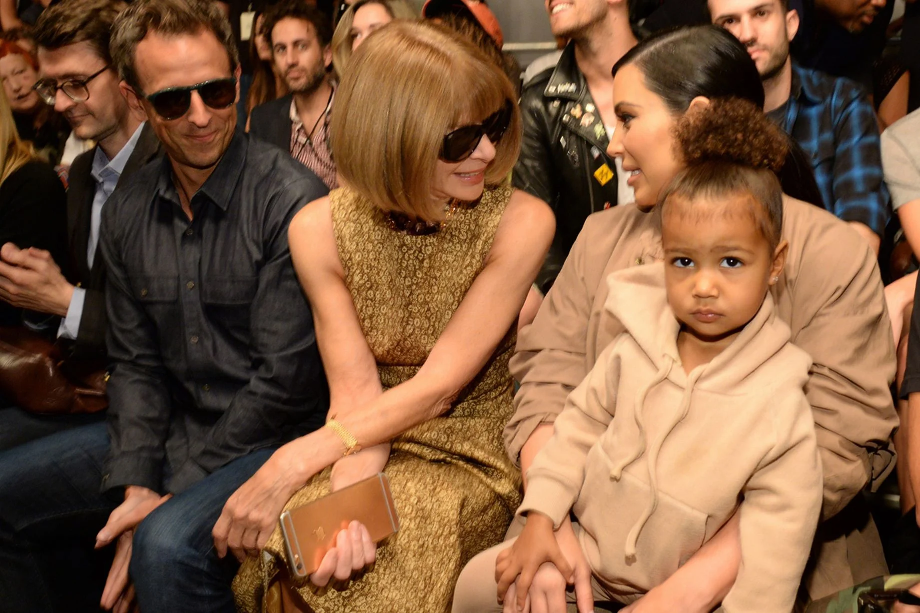 Seth-Meyers-Anna-Wintour-Kim-Kardashian-West-and-North-West.jpg